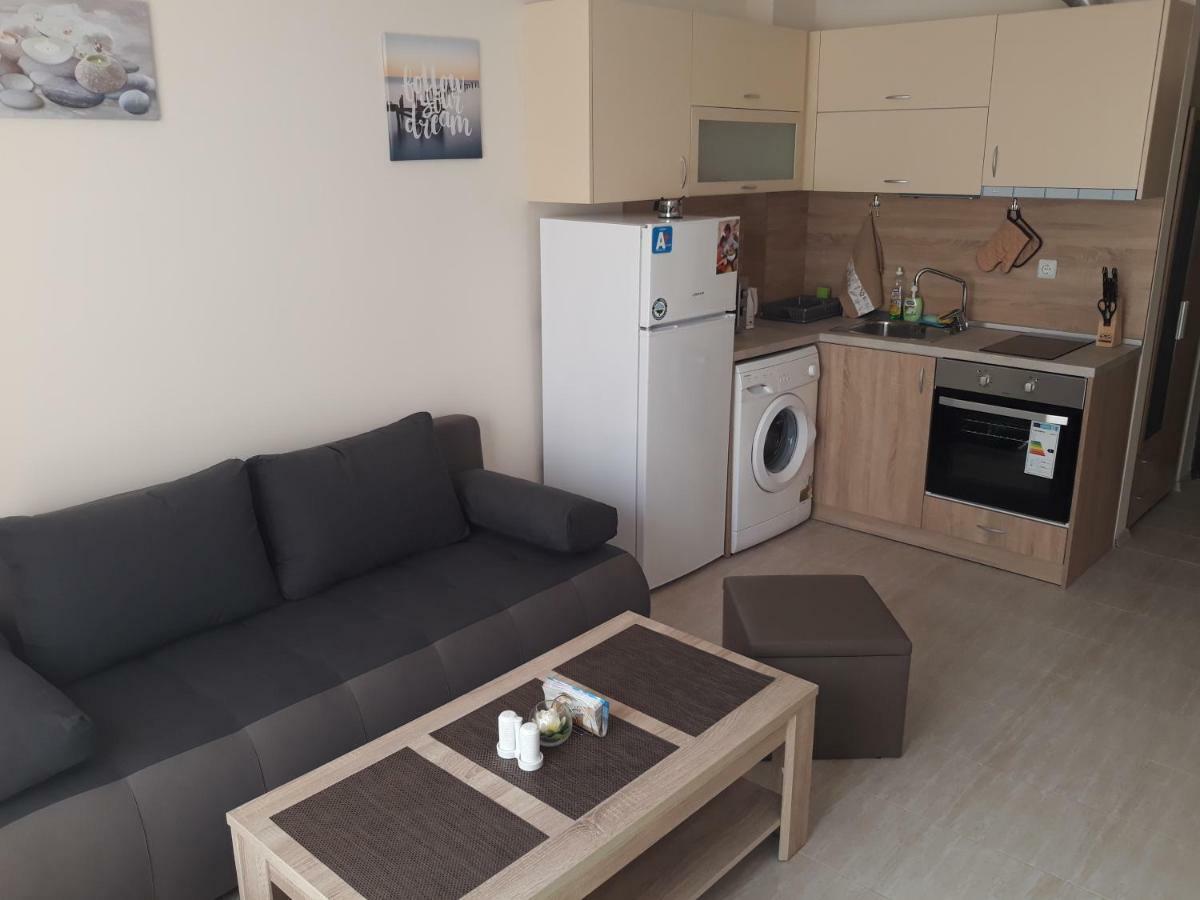 Ferienwohnung Таня 10 Pomorie Exterior foto